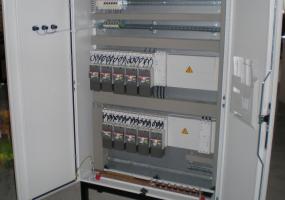 DISTRIBUTION BOARDS up to 6300A, Ι & Κ Engineering